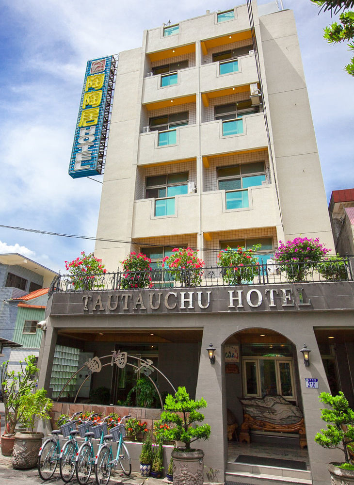 陶陶居商旅 Tautauchu Hotel Хуалянь Екстер'єр фото